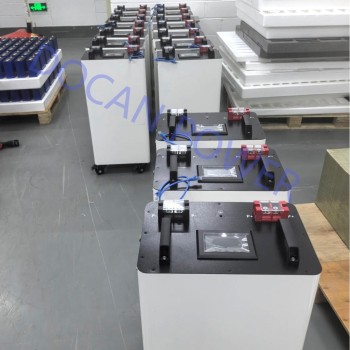 China Stock Docan Custom Version L3 51.2V LiFePO4 280Ah 304Ah 345Ah 14-17kWh Solar Home Storage Battery Pack-Vertical with wheels China Stock Docan Custom Version L3 51.2V LiFePO4 280Ah 304Ah 345Ah 14-17kWh Solar Home Storage Battery Pack-Vertical with wheels